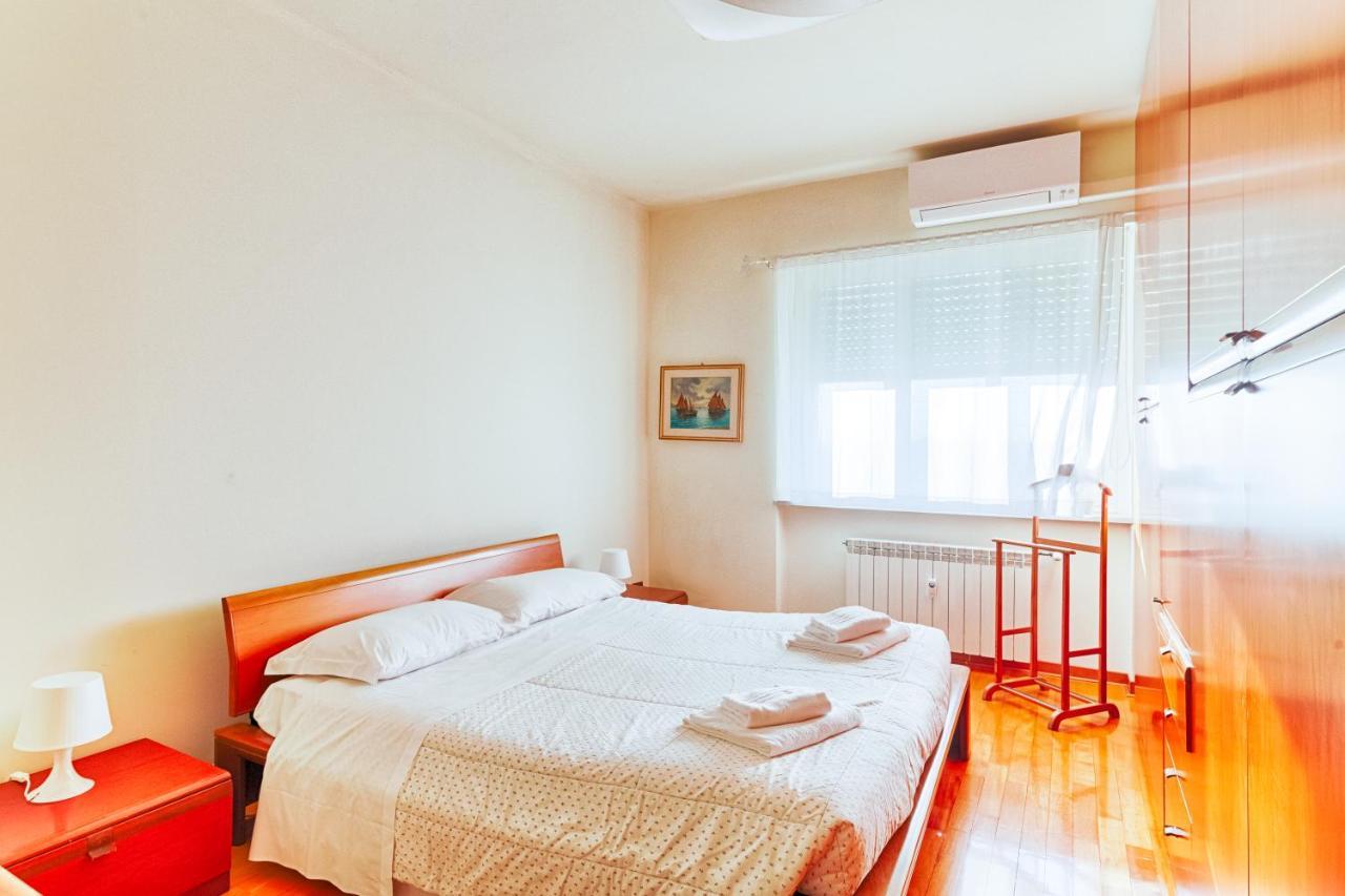 Ressmann 1 - 10 Min From Teatro Rossetti Apartman Trieszt Kültér fotó
